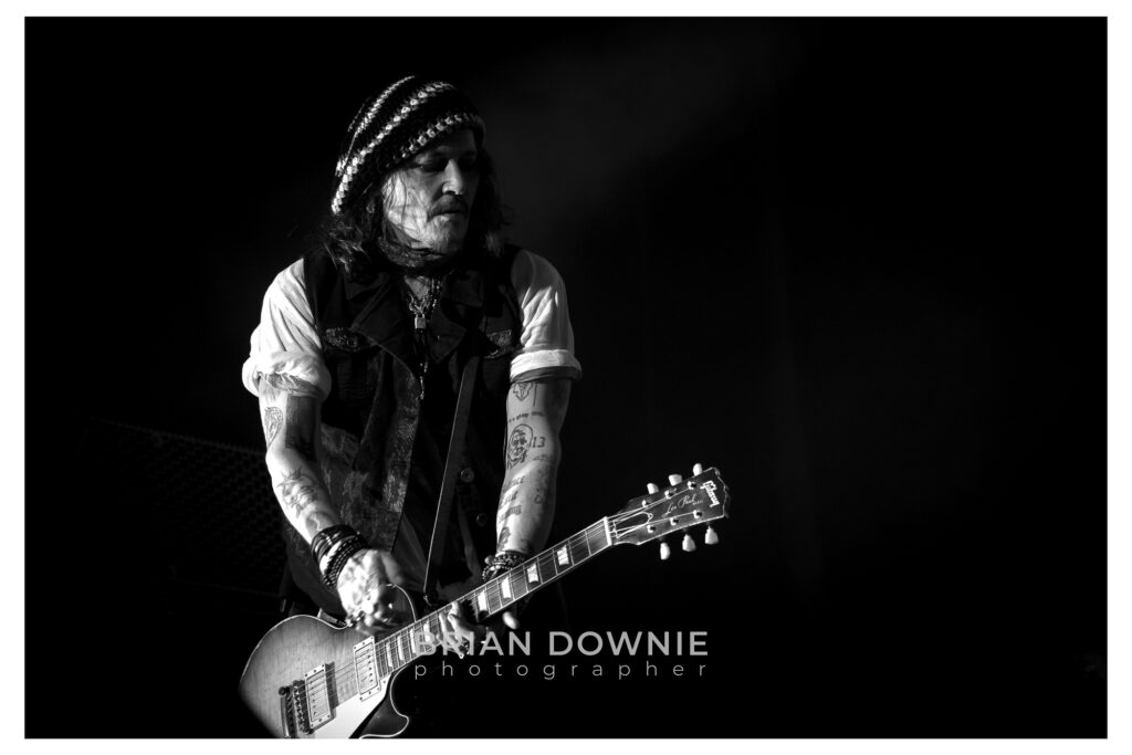 Johnny Depp with The Hollywood Vampires in Paris live concert review